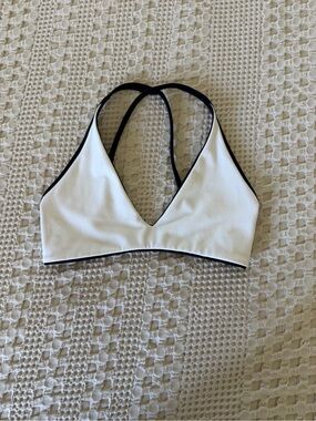 BuffBunny White and Black Piping Sports Bra